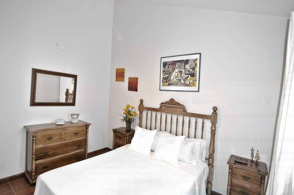 Gîte de campagne avec piscine in Los Nogales (Antequera), Antequera
