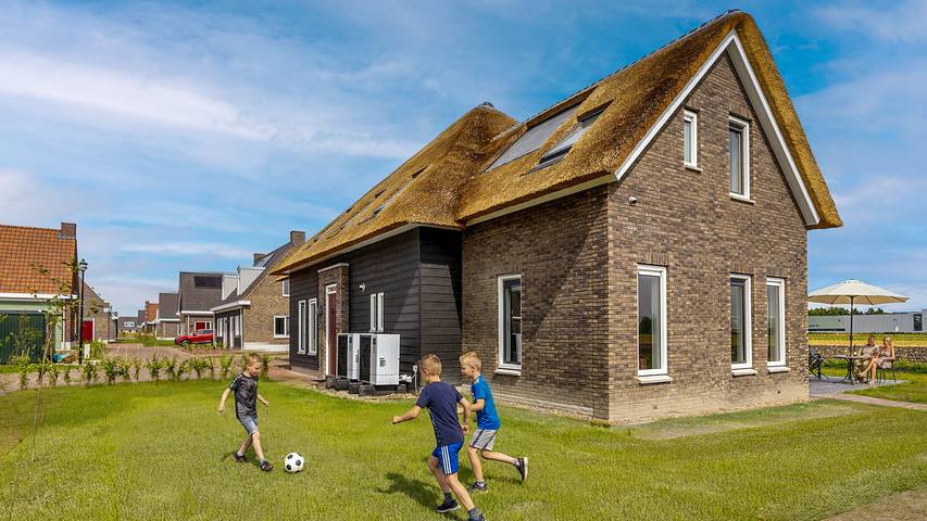 Ferienhaus für 14 Personen, mit Garten