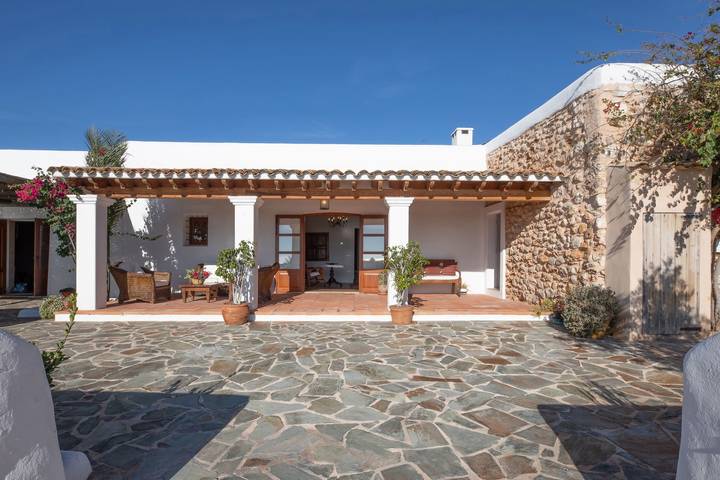 Villa pour 12 personnes, avec jardin, animaux acceptés dans Sant Josep de sa Talaia - 3