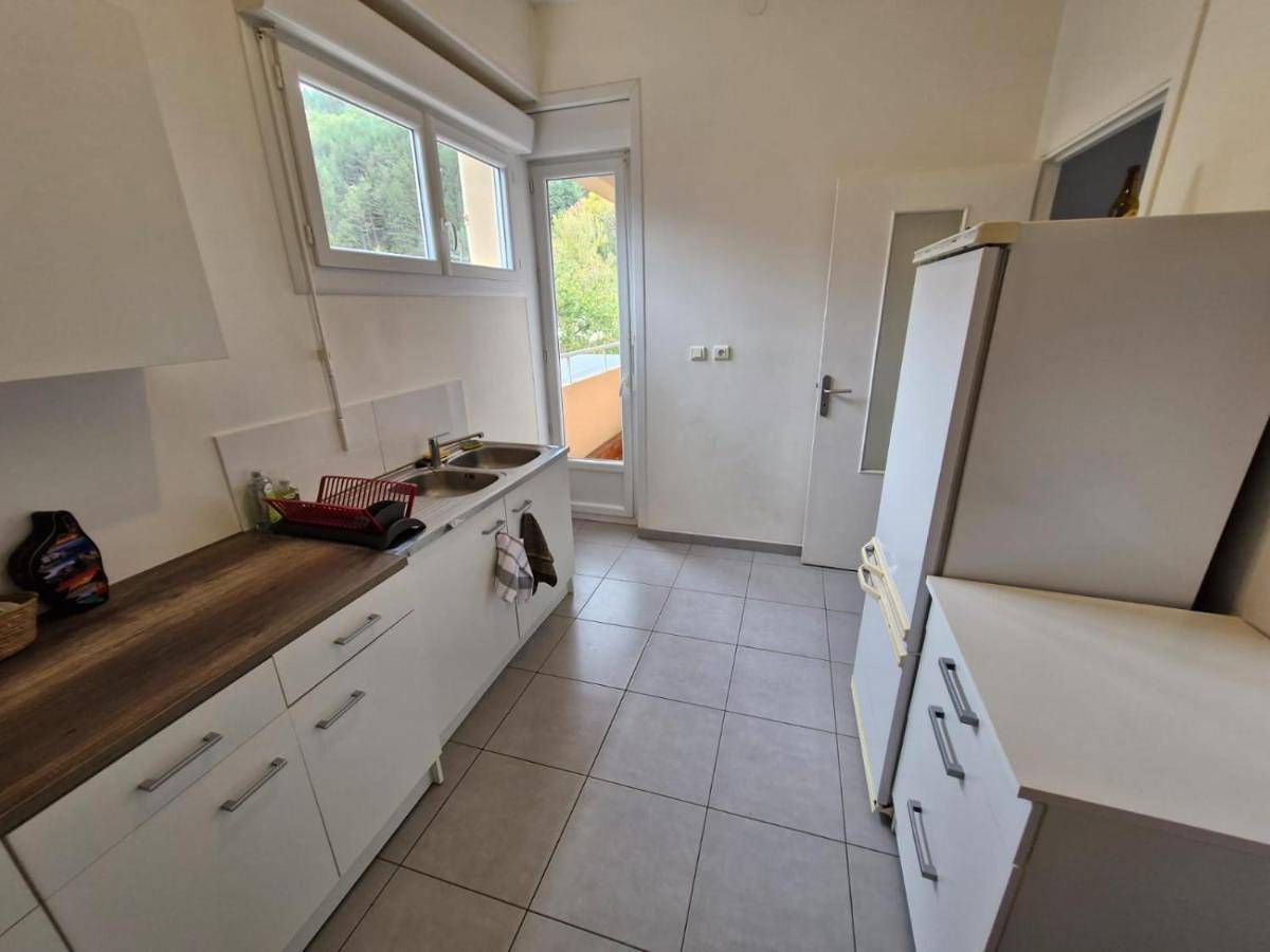 Appartement entier, Appartement lumineux avec 3 chambres in Florac-Trois-Rivières, Parc national des Cévennes