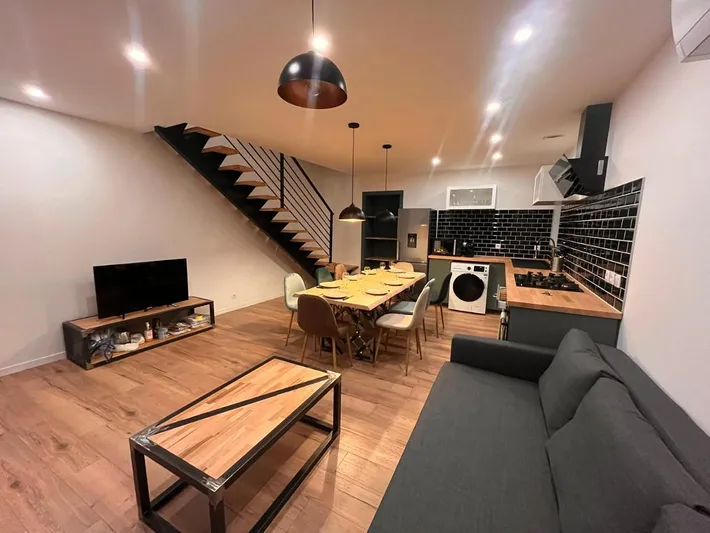 Holiday home for 8 people, with terrace - 1