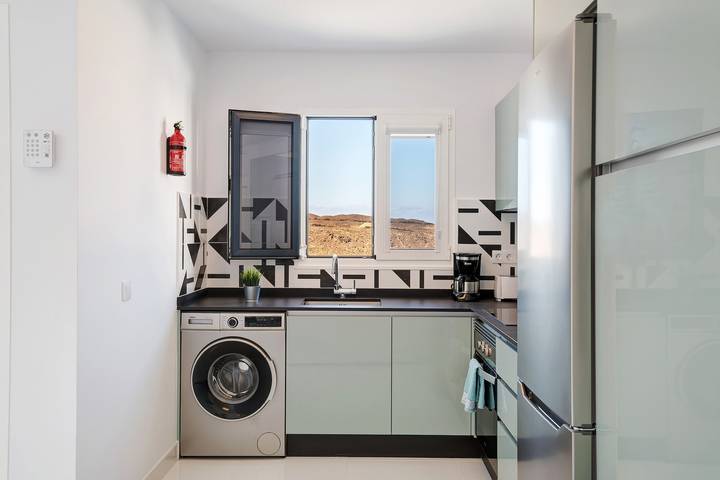 Ferienhaus 'Kay 4' mit Meerblick, Wlan und Klimaanlage in La Santa, Tinajo