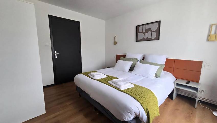 Chambre d’hôte pour 2 personnes, avec Balcon et Jardin
