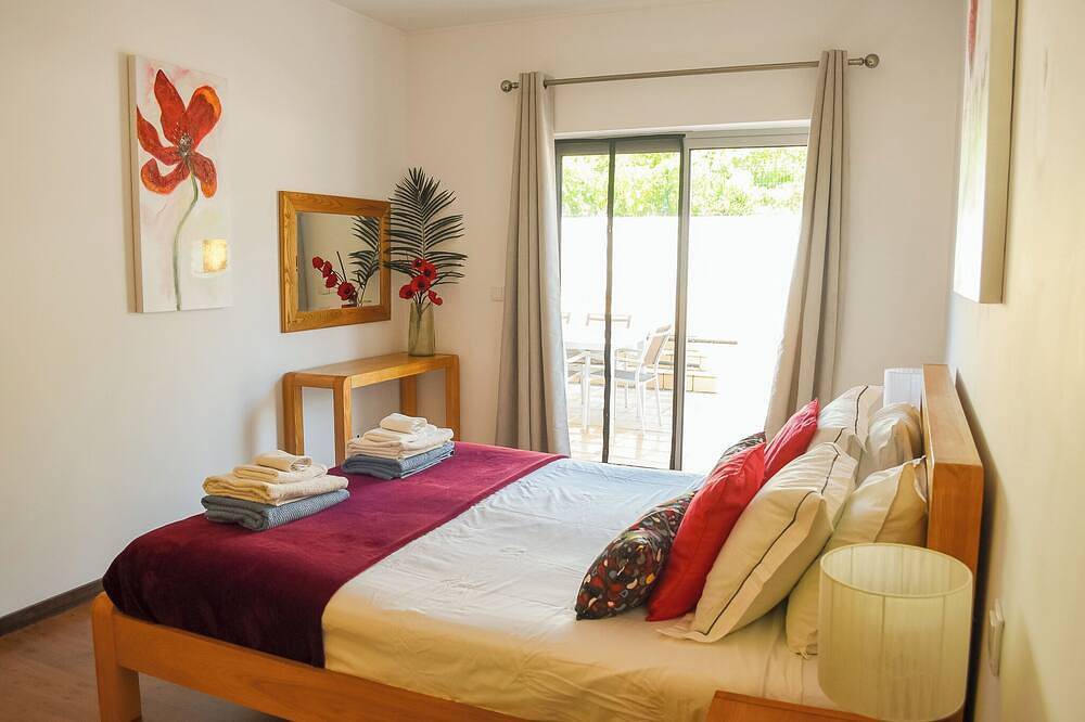 Ganze Wohnung, Perfekt gelegene Wohnung. In der Nähe der Stadt und der Strände. in Fuseta, Moncarapacho e Fuseta