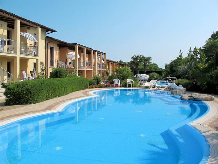 Ferienwohnung für 7 Personen, mit Kinderpool und Garten sowie Terrasse in Peschiera del Garda - 2