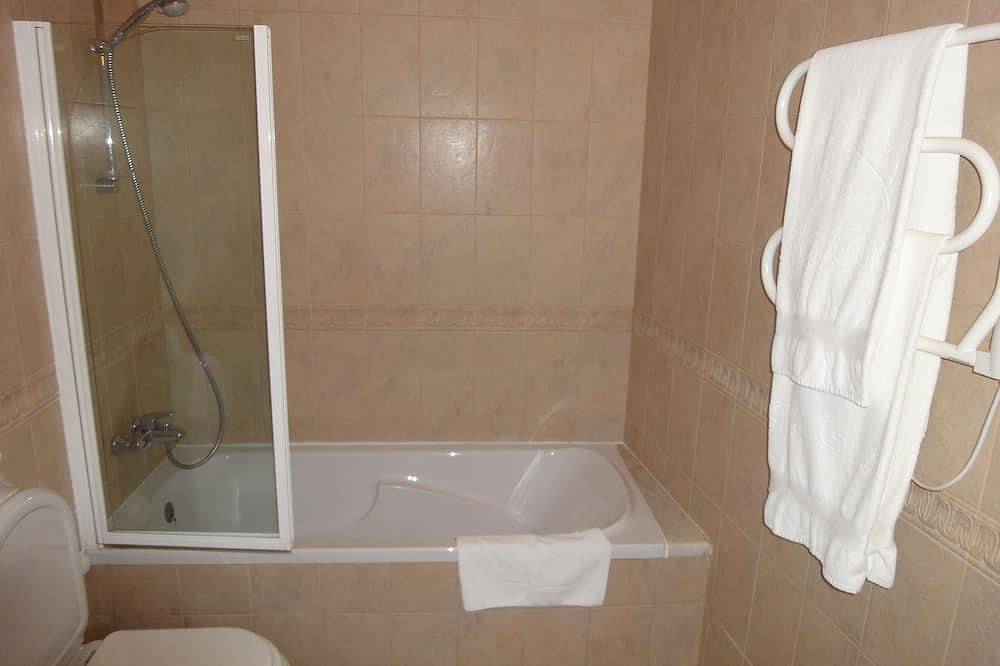 Deluxe Golf Townhouse Nur 5 Minuten vom Strand entfernt in Budens, Faro Distrikt
