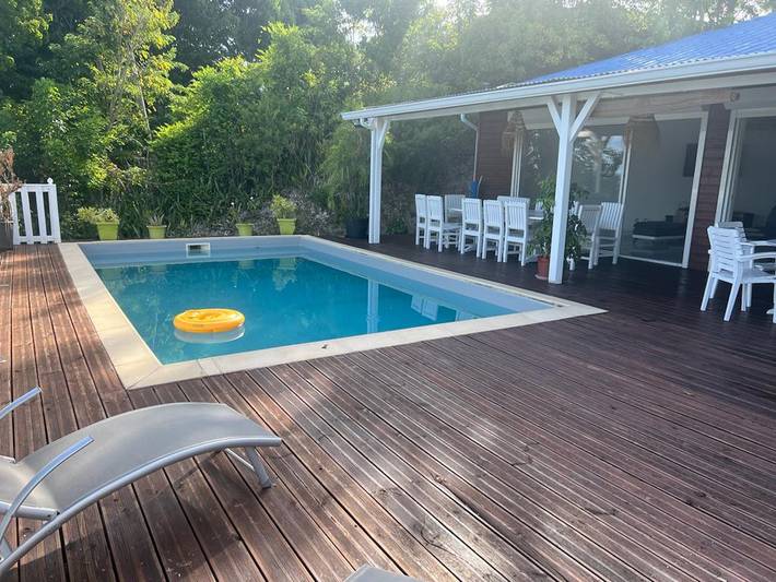 Location de vacances pour 6 personnes, avec piscine et terrasse à Le Gosier - 4
