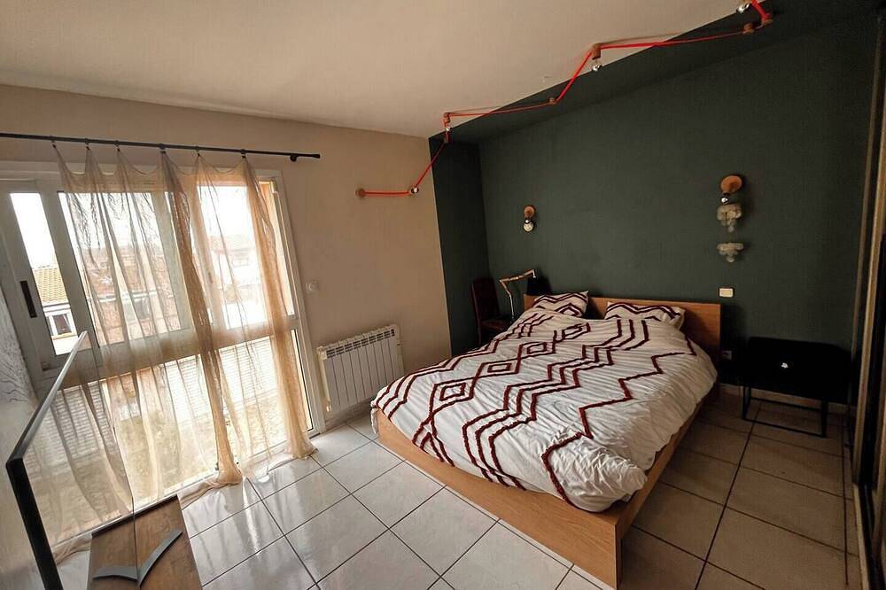 Spacious family home, private pool in Bompas, Côte d'Améthyste