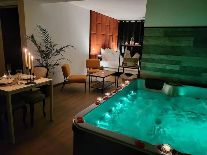 Appartement de vacances pour 2 personnes, avec jacuzzi et terrasse