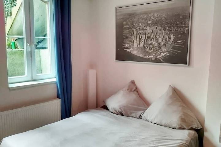 Appartement entier, Appartement-Vue sur Jardin-Salle de bain privée-Design in Wuppertal, Bergisches Land