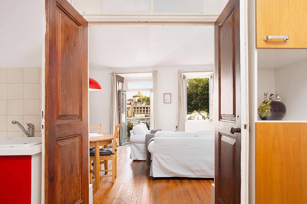 Spacious Apartment With a Shared Garden in Sé (Porto), Porto