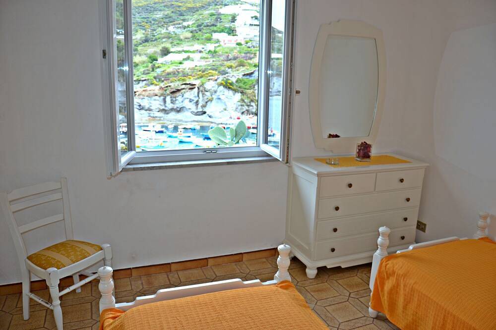 Ganze Wohnung, Agentur Maridea Ponza -  Donatino eine Stute ein Erwachen mit Blick auf das Meer in Ponza, Latium