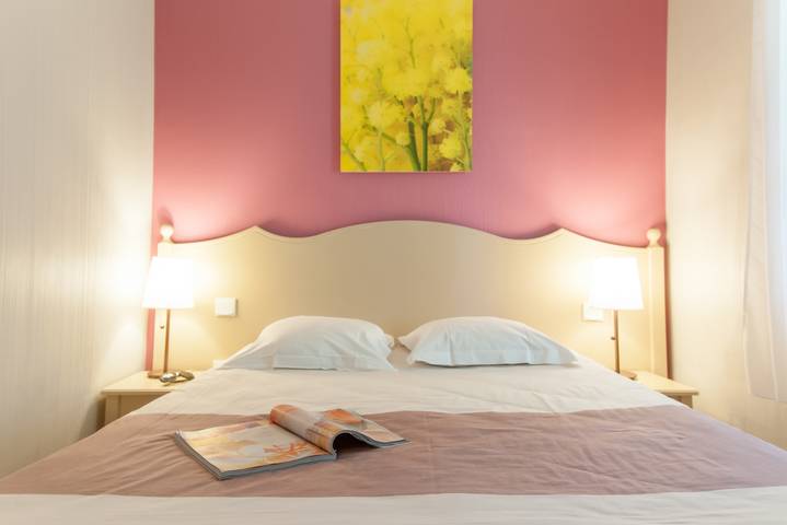 Gîte pour 6 personnes, avec piscine et bassin pour enfant, animaux acceptés dans Port de Cannes Marina - 2