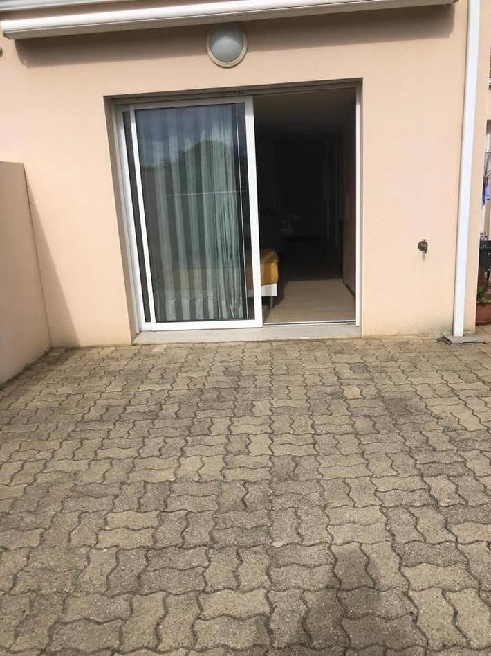 Gîte pour 2 personnes, avec terrasse à Tonnay-Charente - 4