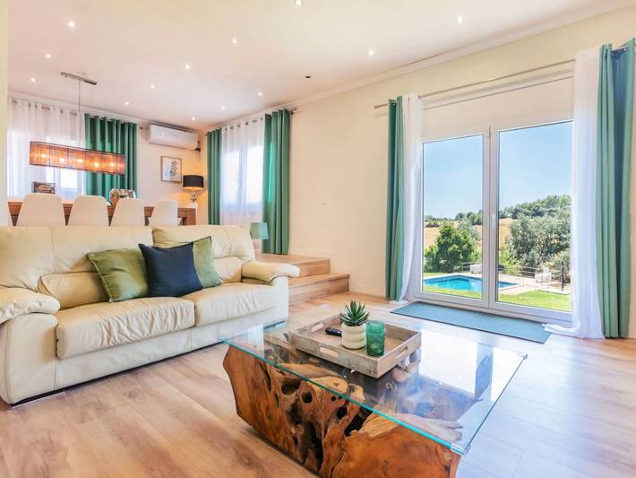 Chalet para 20 personas, con Terraza y Jardín además de Piscina y Vistas en Valles Oriental - 4
