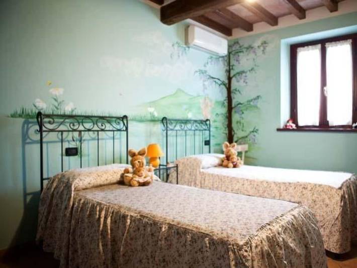 Ganze Wohnung, Wohnung "Veronica" auf einem Bauernhof in Scandiano, Reggio Emilia Provinz