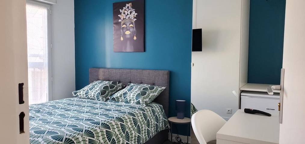 Chambre d’hôte pour 2 personnes, avec terrasse à Vitry-sur-Seine