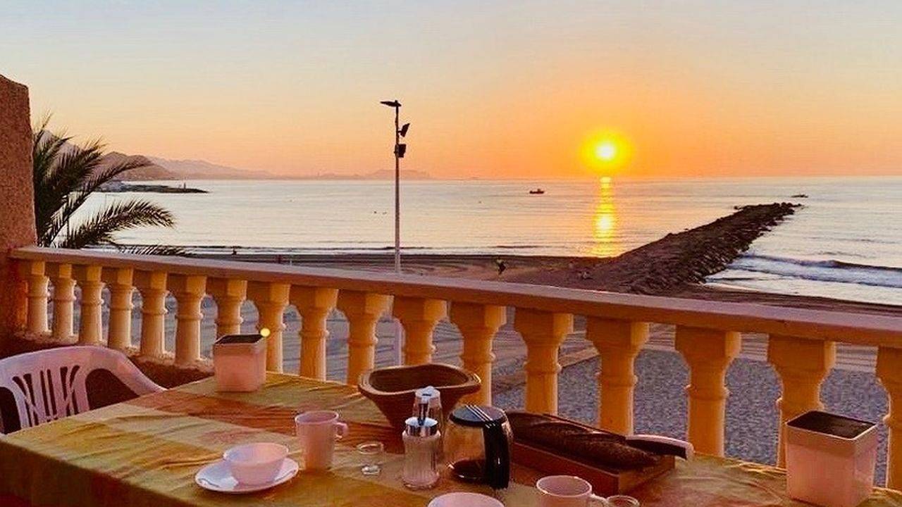 Apartamento vacacional entero, Ferienwohnung für 6 Personen (96 m²) in El Campello in Playa Carrer La Mar, Campello