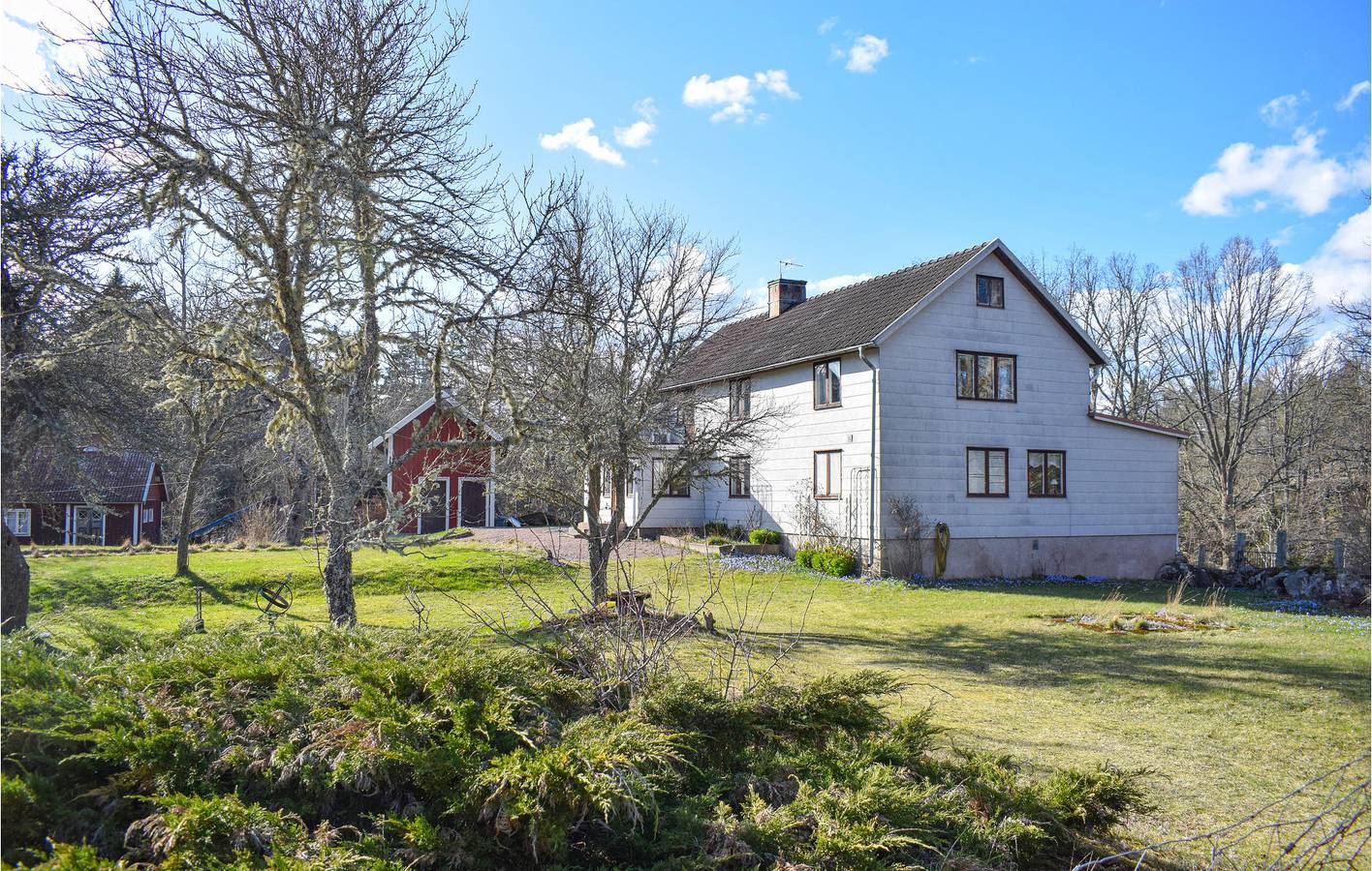 Hus för 6 Personer, med sjöutsikt och trädgård
