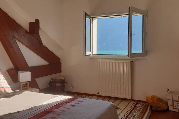 Location de vacances pour 9 personnes, avec balcon et jardin à Brison-Saint-Innocent - 4