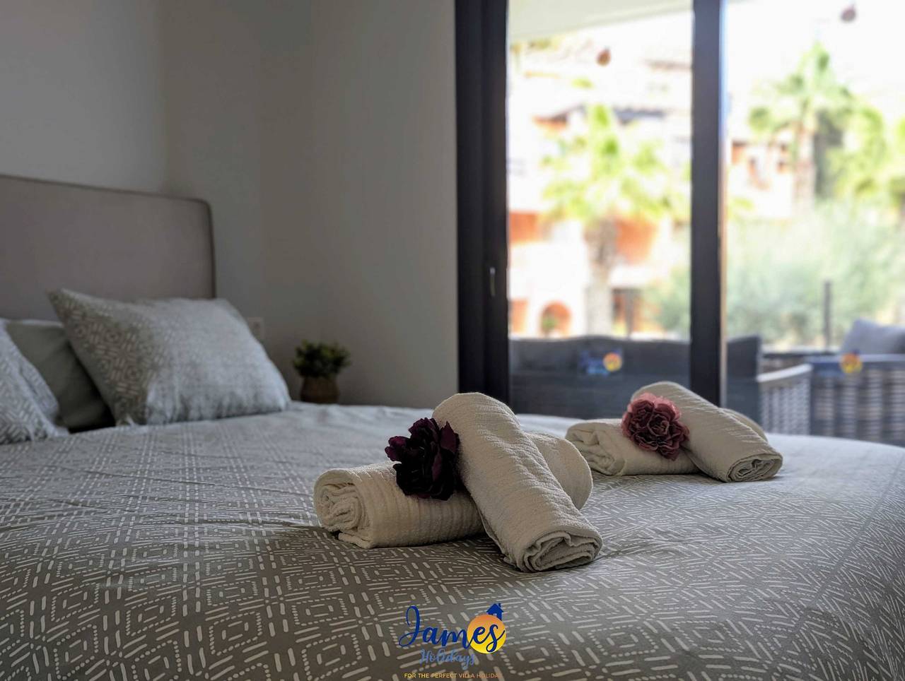 Entire apartment, Chic 2 bedroom Apartment with Comunal Pool Vm75 in Panorama Golf, Orihuela