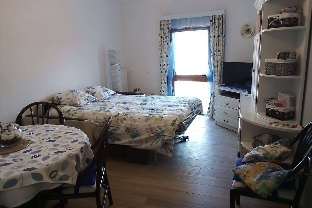 Appartement entier, Gîte confortable Sud Alsace proche des frontières suisses et allemandes in Blotzheim, Région de Mulhouse
