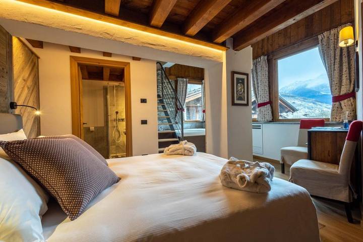 Maison d’hôte pour 2 personnes, avec Balcon et Terrasse ainsi que Jacuzzi et Jardin