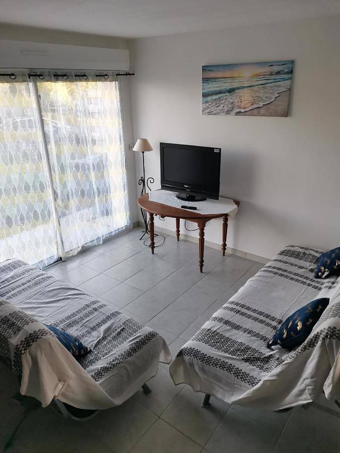 Location de vacances pour 8 personnes, avec Terrasse et Jardin à Ponthoile