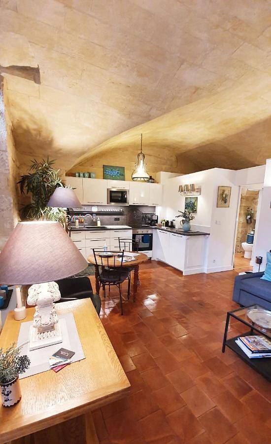 Gîte pour 4 personnes, avec vue dans Place aux Herbes - 4