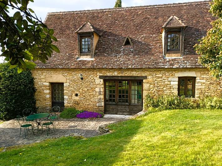 Gîte pour 8 personnes, avec piscine à Saint-Amand-de-Coly - 3