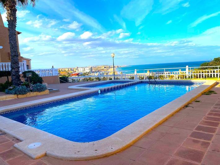 Bungalow für 5 Personen, mit Balkon/Terrasse und Meerblick in Torrevieja - 2