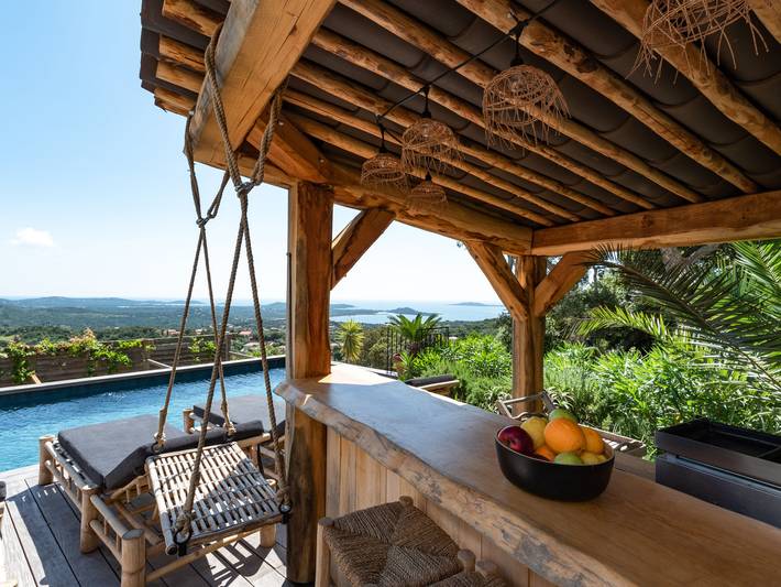 Ferienhaus für 8 Personen, mit Terrasse und Garten sowie Pool und Ausblick in Porto-Vecchio - 3