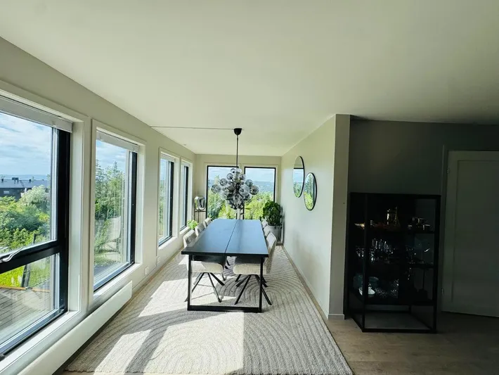 Villa für 6 Personen, mit Ausblick und Balkon sowie Seeblick, kinderfreundlich - 1