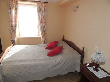 Maison De Vacances pour 4 Personnes dans Ceilloux, Région de Clermont-Ferrand, Photo 4