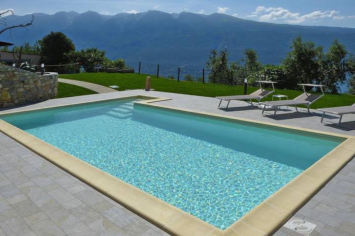 Appartamento intero, Appartamento a Tignale con vista sul Garda in Oldesio, Tignale