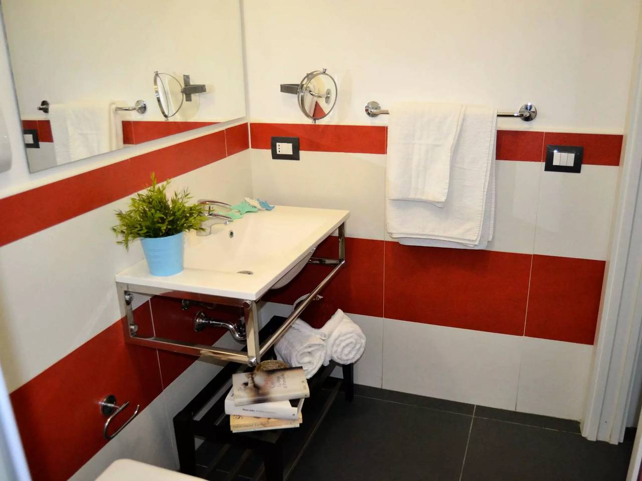 Appartamento intero, 5 Camere 6 Persone in Scicli, Provincia di Ragusa