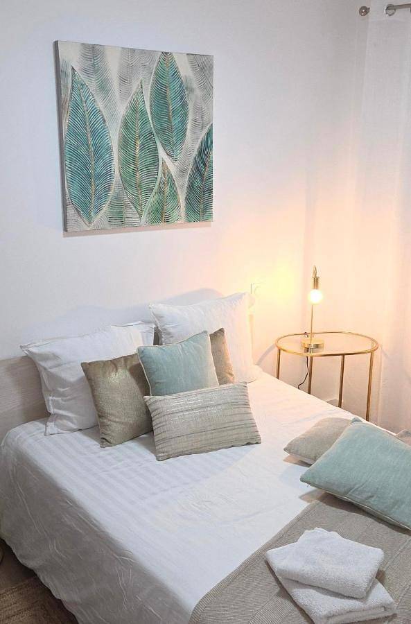 Appartement entier, Three-Bedroom Apartment in Tartas, Région de Dax