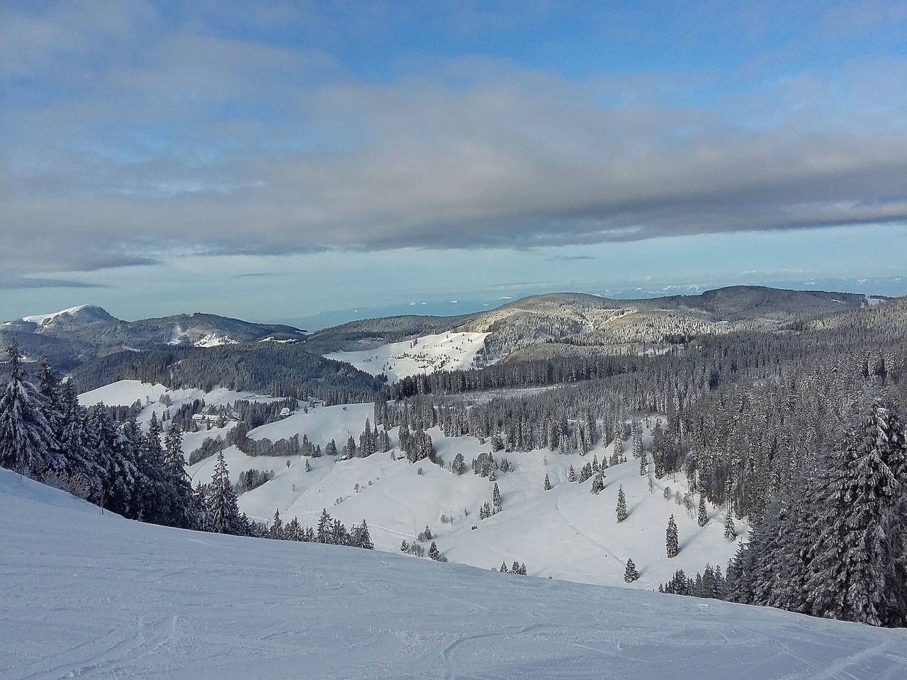 Entire apartment, Apartment 'Einzelzimmer' with Mountain View, Shared Terrace and Wi-Fi in Todtnauberg (Todtnau), Todtnau