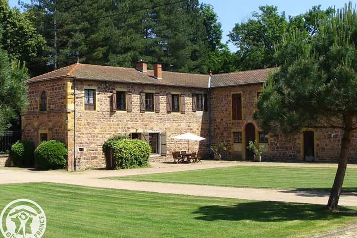 Gîte pour 8 personnes, avec Terrasse et Jardin