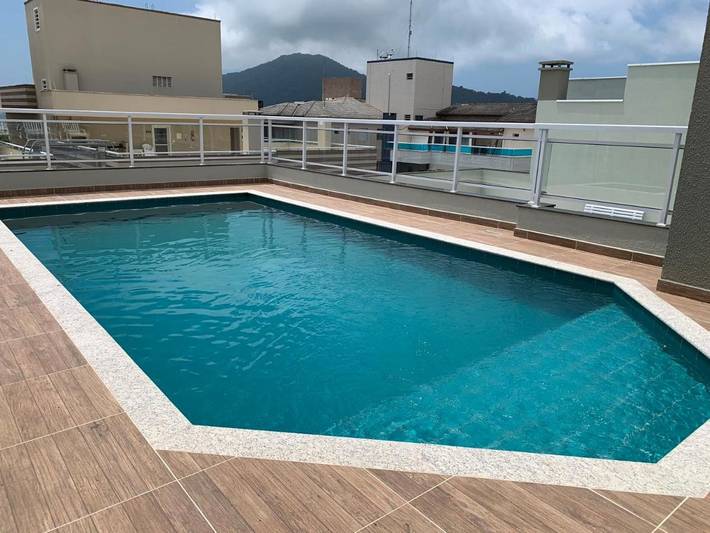 Casas e apartamentos de temporada para 5 pessoas, com sauna e terraço e ainda piscina em Ubatuba