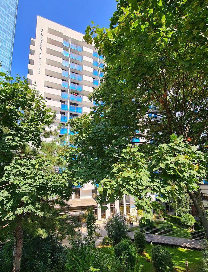 Appart’hôtel pour 2 personnes, avec jardin, adapté aux familles