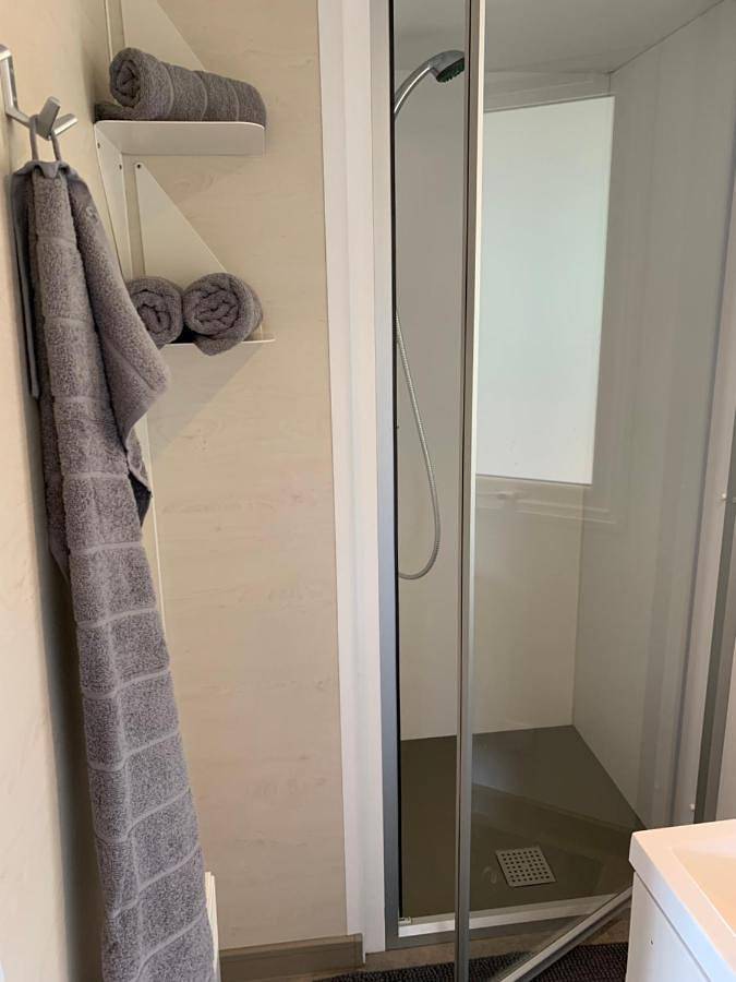 Chalet Max Ii in Seekirchen am Wallersee, Bezirk Salzburg-Umgebung