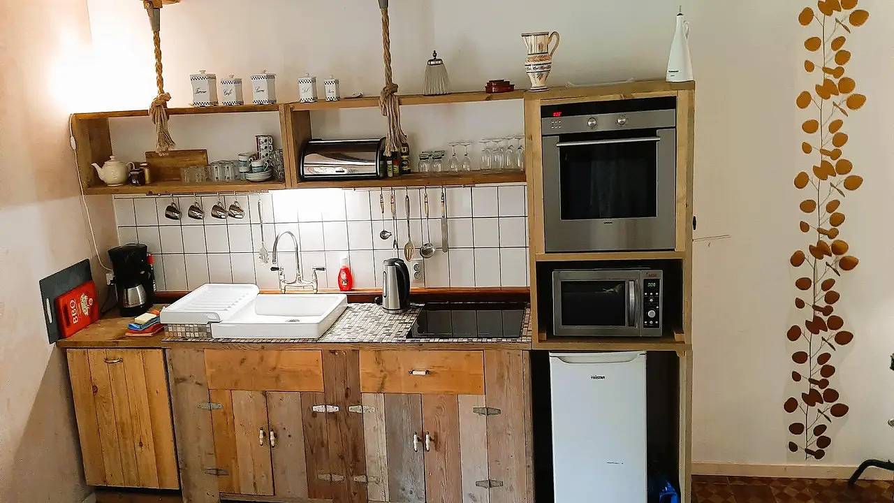 Maison de vacances pour 5 personnes avec piscine in Saint-Jean-de-Sauves, Vienne (France)