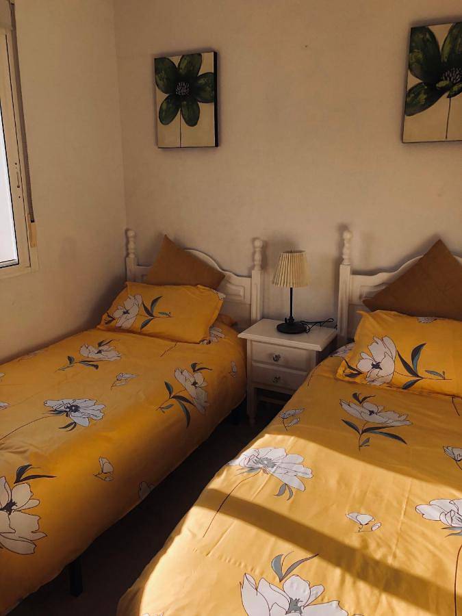Location de vacances pour 10 personnes, avec vue ainsi que jardin et piscine à Monforte del Cid - 2