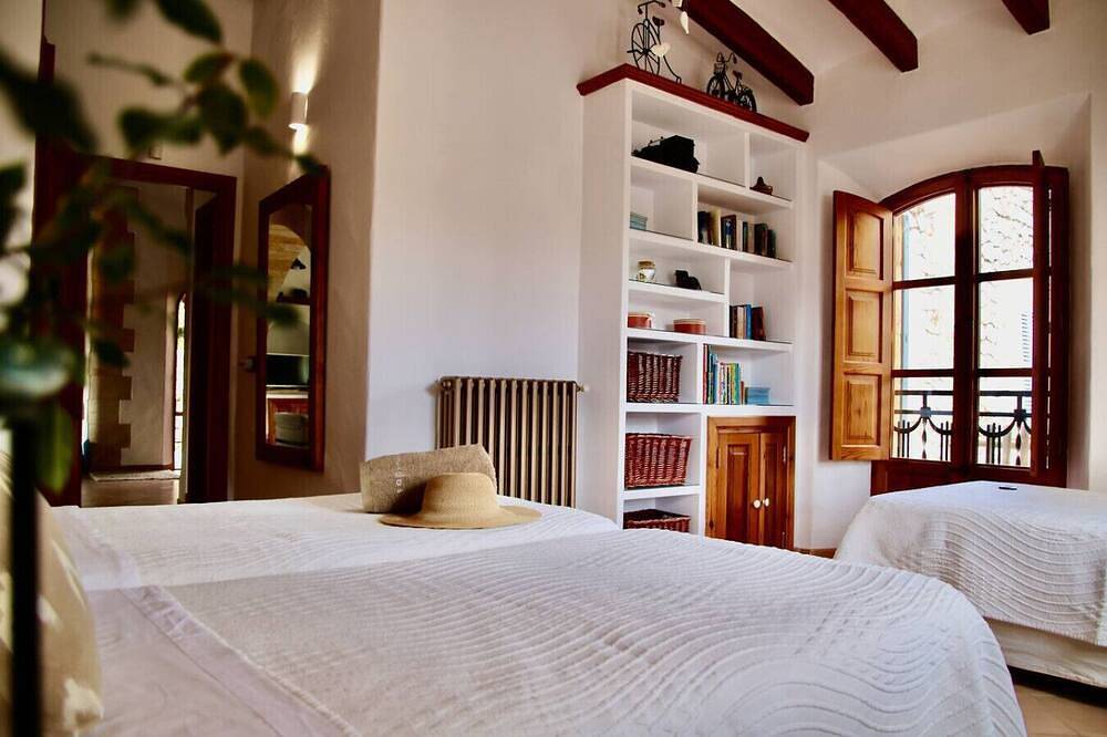 Es Molí d`en Mig, jacuzzi, pool and barbecue in Consell, Majorca Center