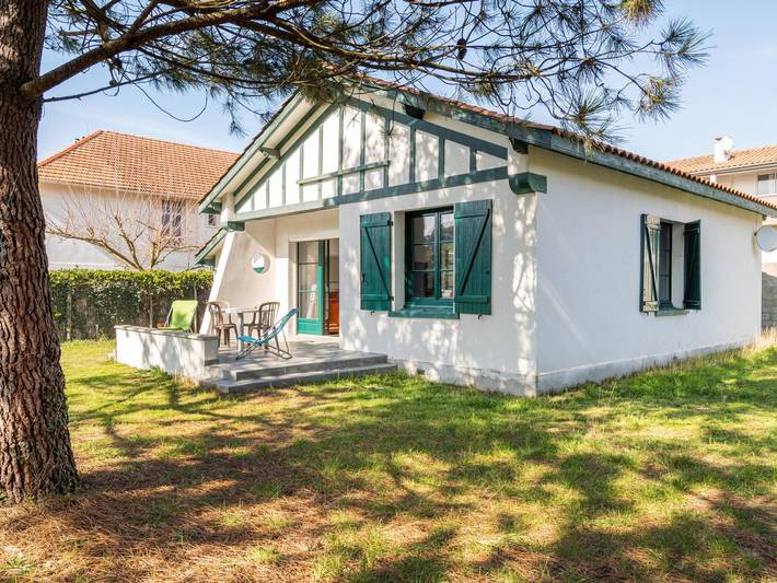 Location de vacances pour 5 personnes, avec jardin dans Biscarrosse Plage