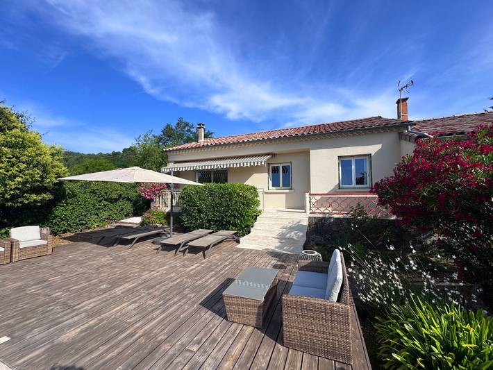 Villa for 4 personer med have in Chassiers, Parc naturel régional des Monts d'Ardèche