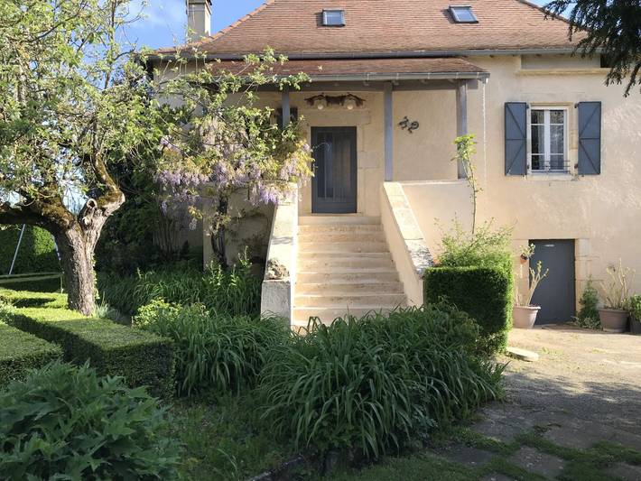 Gîte pour 5 personnes, avec jardin et vue sur le lac ainsi que balcon et piscine dans le Tarn-et-Garonne - 2