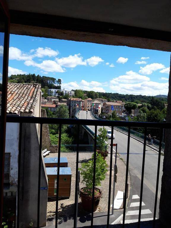 Gîte pour 3 personnes, avec vue à Aubenas - 4