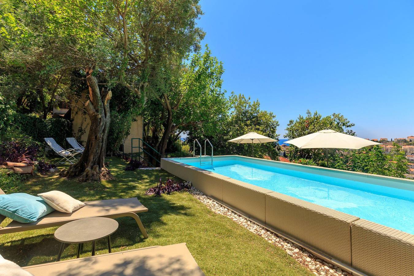 Villa Isanda in Dubrovnik, Grad Dubrovnik